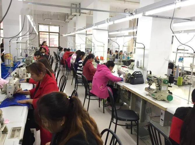 藤蔓蔓延，瓜果丰硕 社区工厂带动就业与市场主体登记代理的协同发展之路